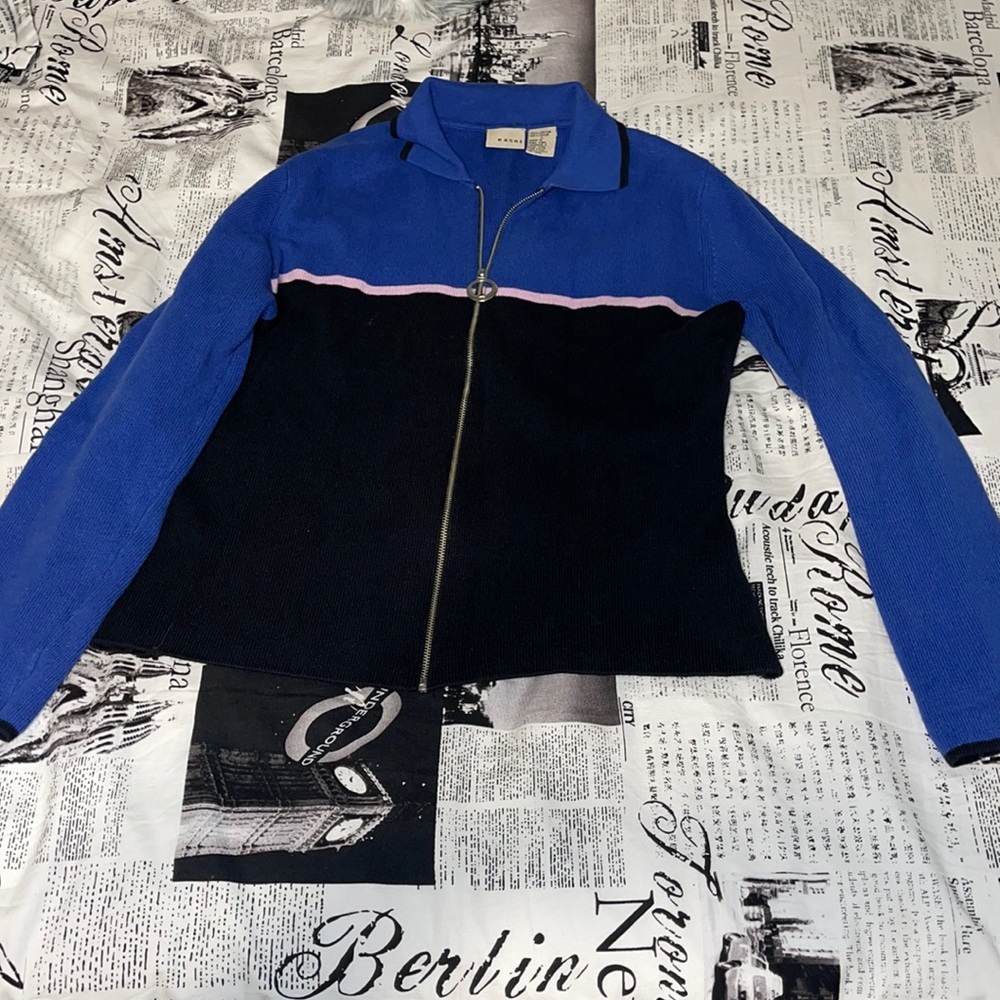 Vintage Collared Zip-Up